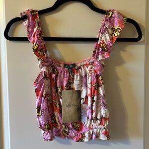 Cute trendy spring top 🌸